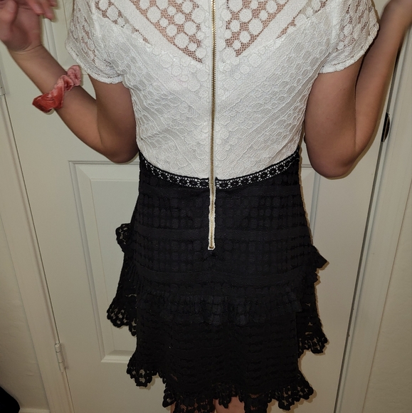 Gianni Bini lace dress - Picture 4 of 11